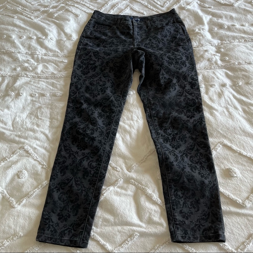 Chaps Velvet details Floral Skinny Jeans Bottoms Pants Size 8